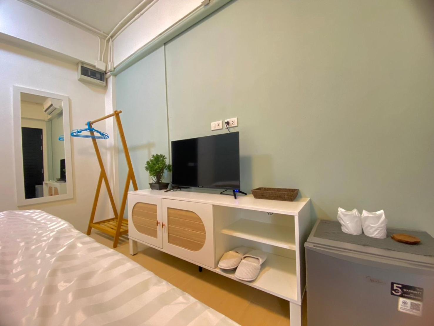 Albergue Baan Ploy In (Adults Only) Chiang Mai Exterior foto